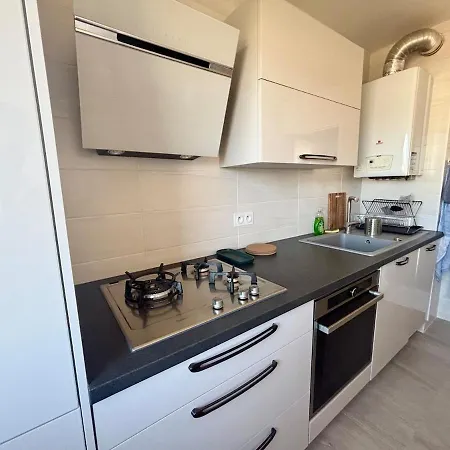 Grand T3 Equipe Au Coeur Du Village *